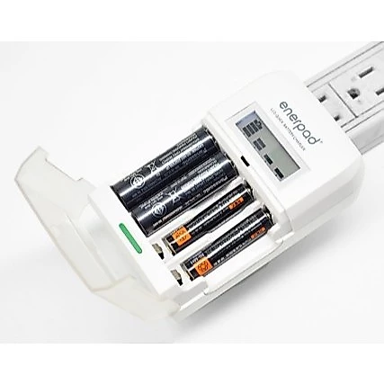 【 大林電子 】enerpad LCD 3號/4號鎳氫電池四顆快速充電器 TG-2800 電量顯示 可放電