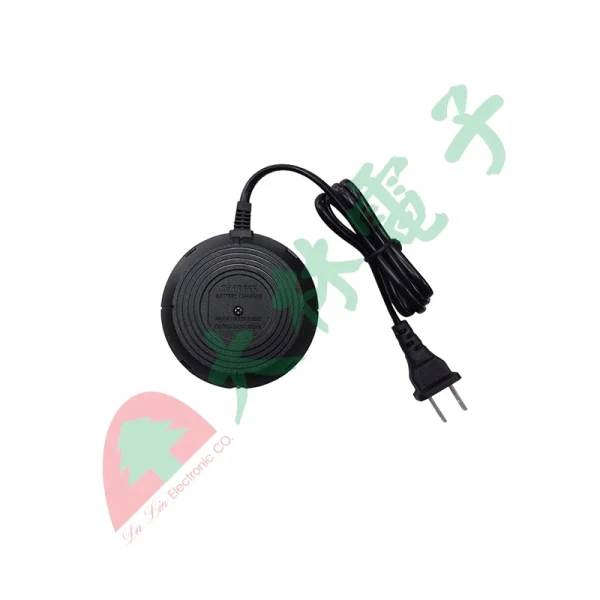 【 大林電子 】 TCO 免執照無線電對講機UC116用充電座