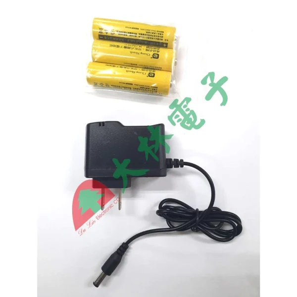 【 大林電子 】 30W超強光LED工作照明燈 白光超強光 紅藍閃爍 野外露營 搜索 工地巡守 LG-W804-1